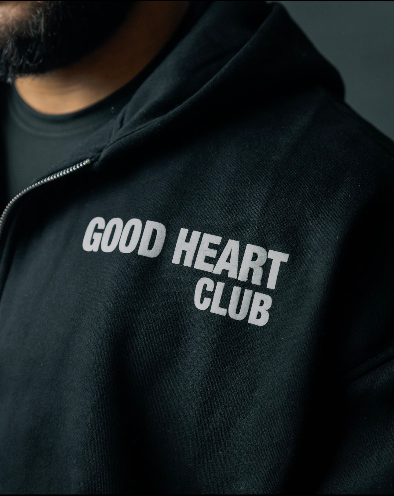 CARBON BLACK ZIP-UP