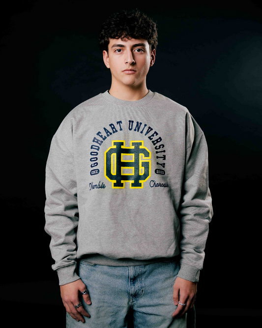 UNIVERSITY CREW NECK