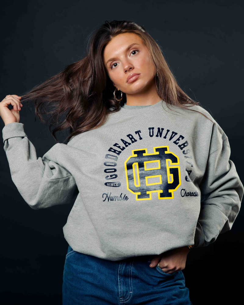 UNIVERSITY CREW NECK